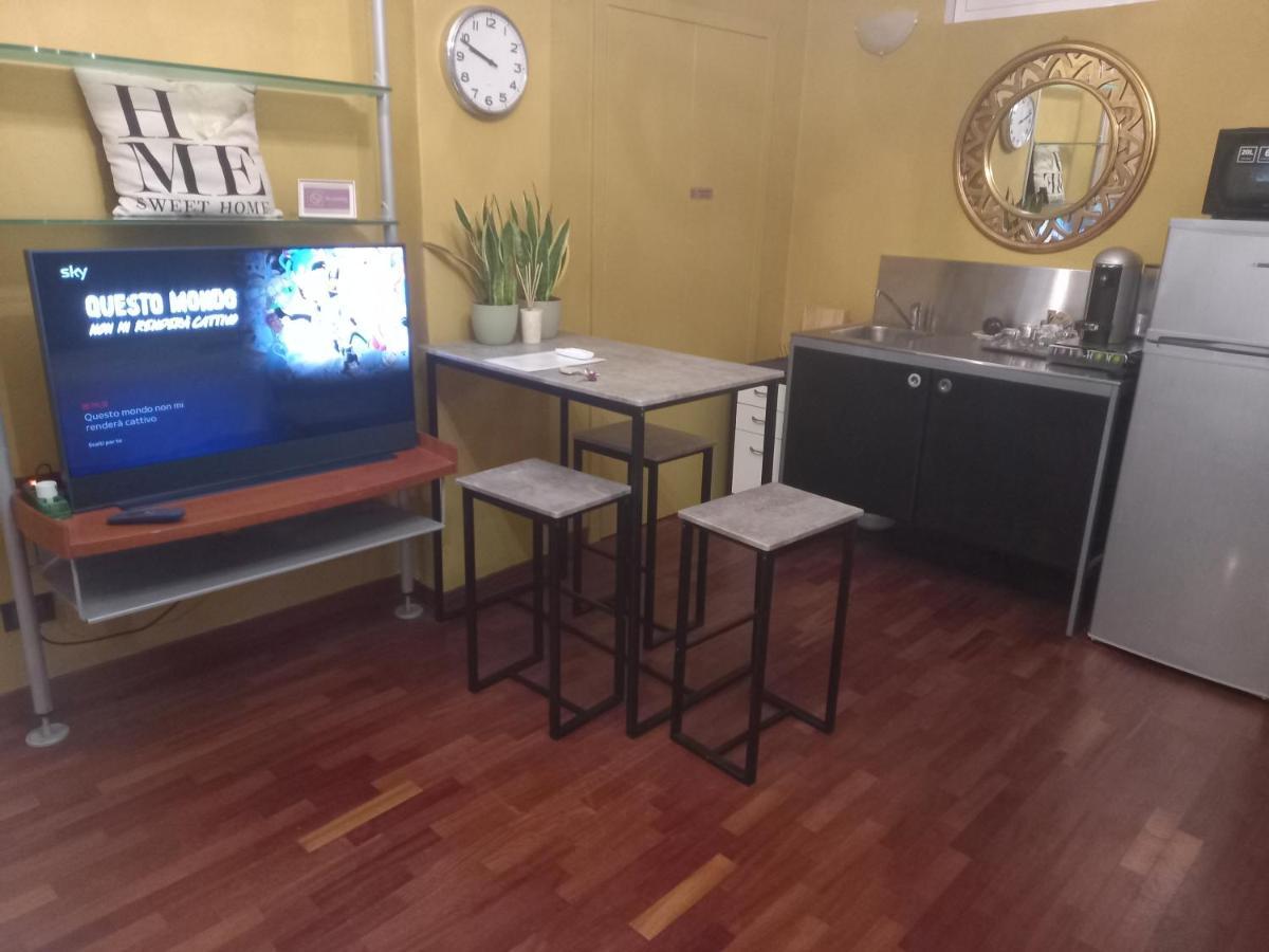  Apartment Милано Екстериор снимка